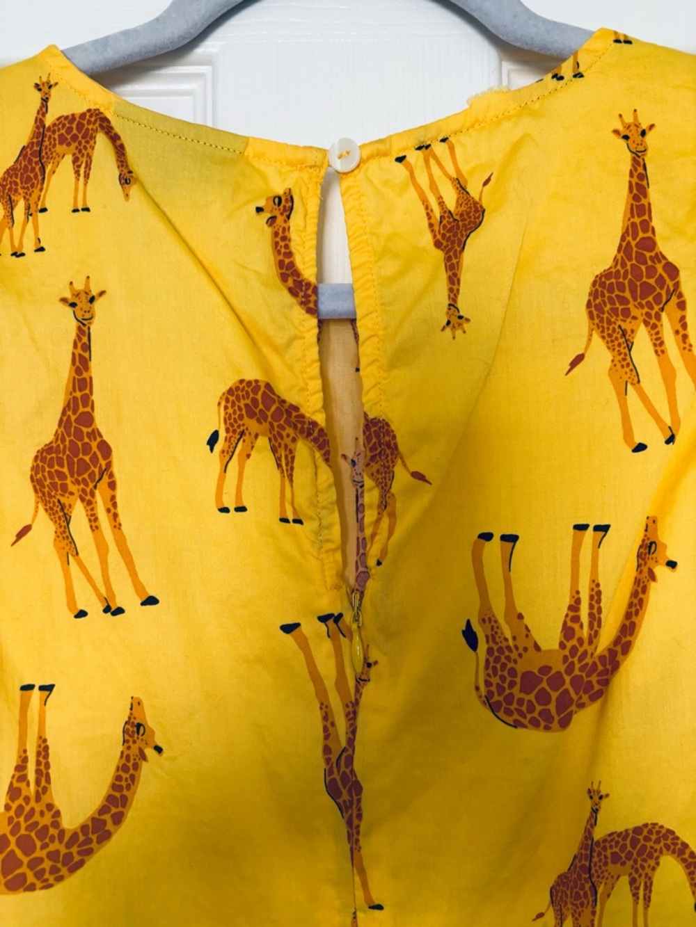 ModCloth, Yellow Giraffe Dress! 🦒 - Picture 4 of 6